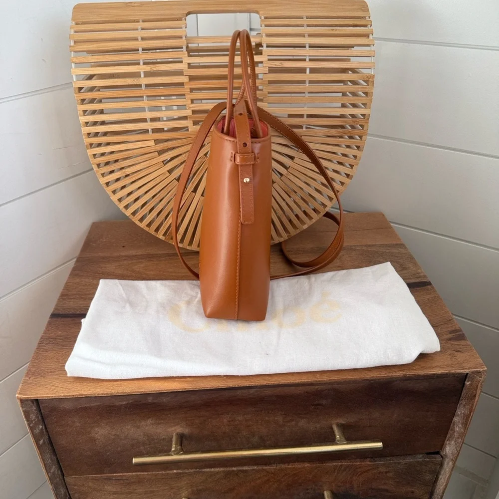 Chloe micro sense bag in caramel - Picture 10 of 16